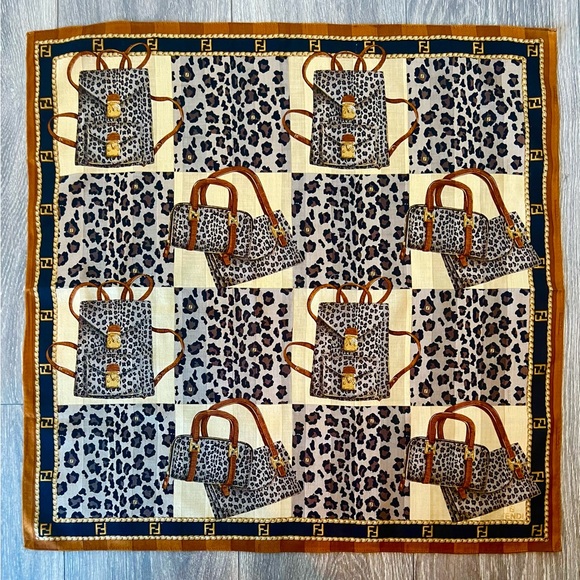 Authentic fendi scarf nwot cheetah print - Picture 1 of 8